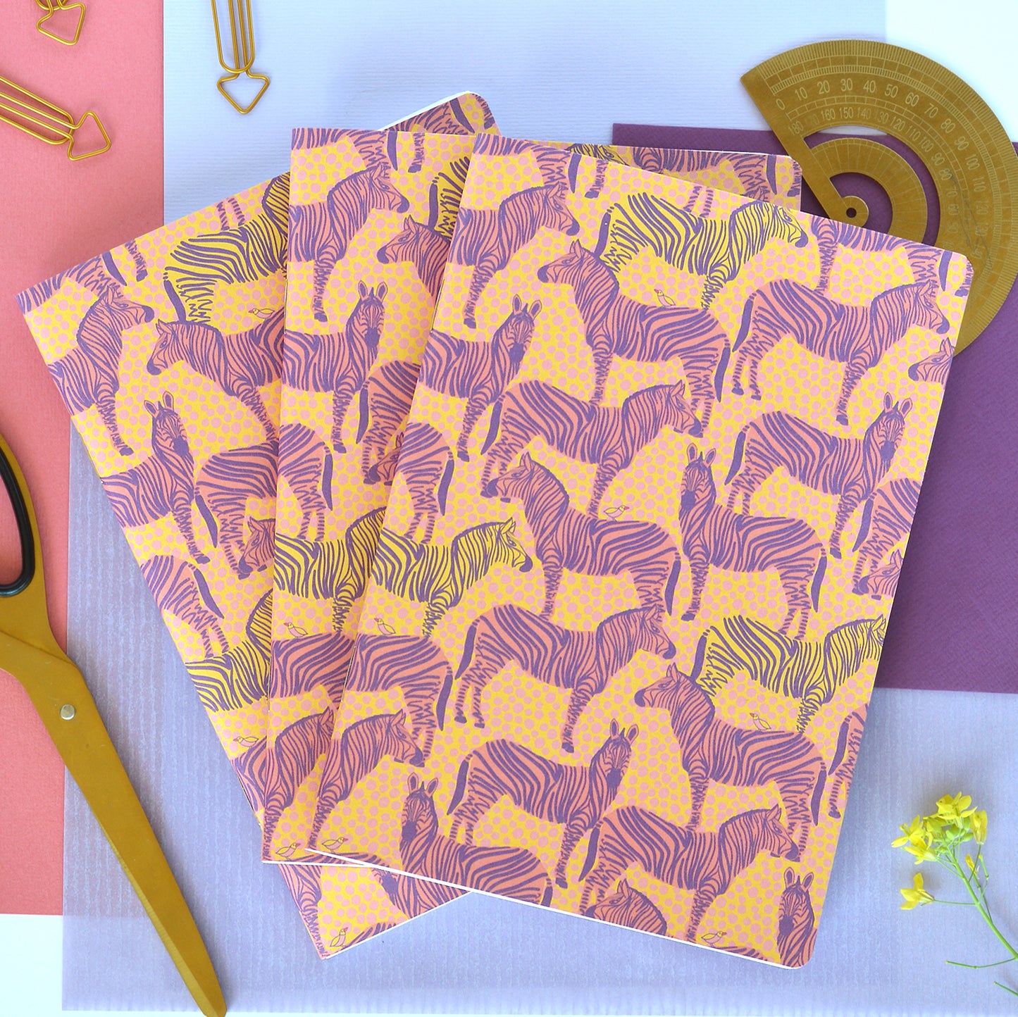 Libreta hojas blancas recicladas A5 - Cebras